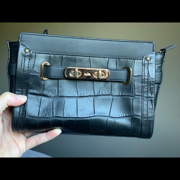 Coach Handbags - Coach Swagger Crossbody in Croc embossed leather